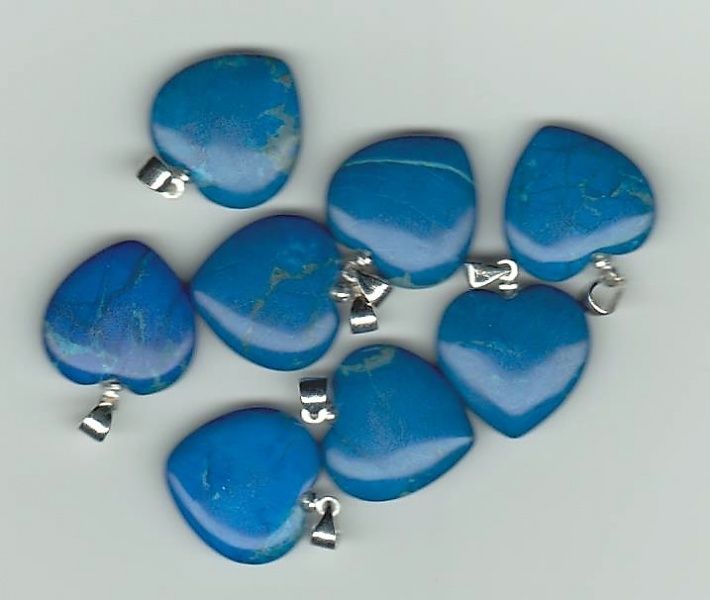 hovelitt howlite blå turkis hvit krystall sten mineral edelsten egenskap healing chakra norsk
