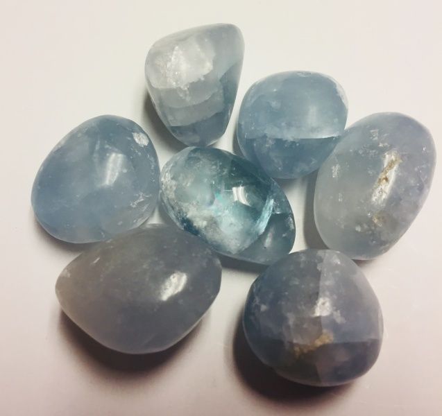 Celestine celestin celestitt krystaller steiner mineraler healing egenskap betydning alternativ new age butikk kjøp norsk nær deg