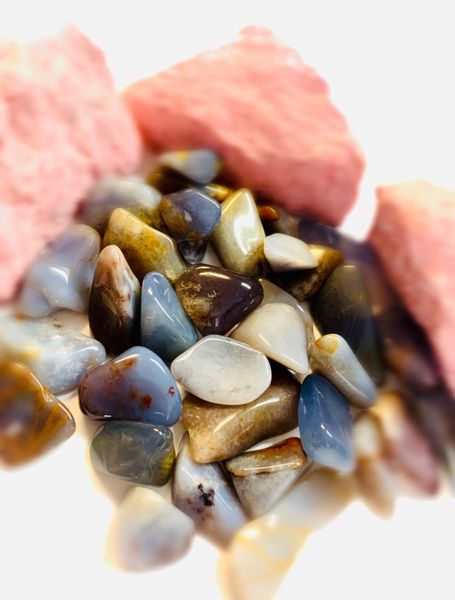 CALSEDON FANCY KALSEDON CHALCEDONY SLIPT STEN TROMLET KRYSTALL NETTBUTIKK NORSK MYSTICA