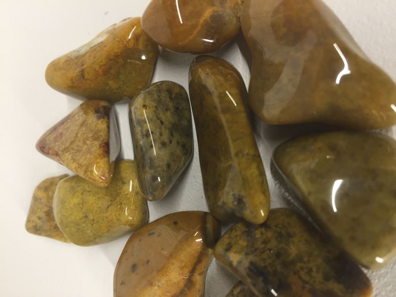 calcedon gul kalsedon chalcedony mystica nettbutikk krystaller stener egenskap artikkel